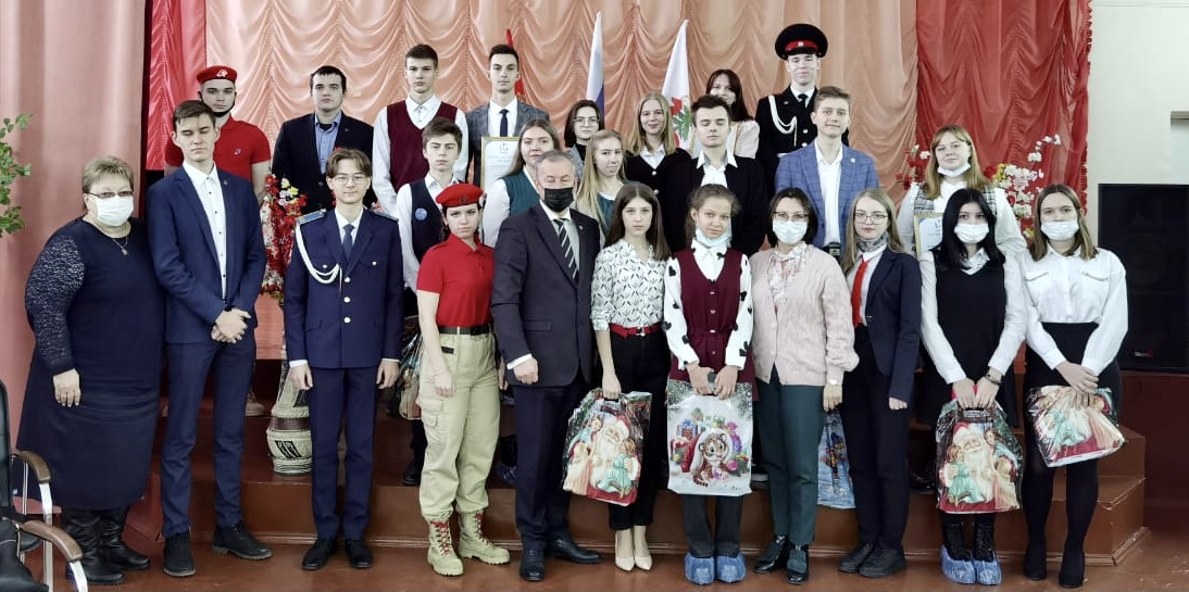 «Разговор на равных»: Юрий Таран встретился с елецкими школьниками