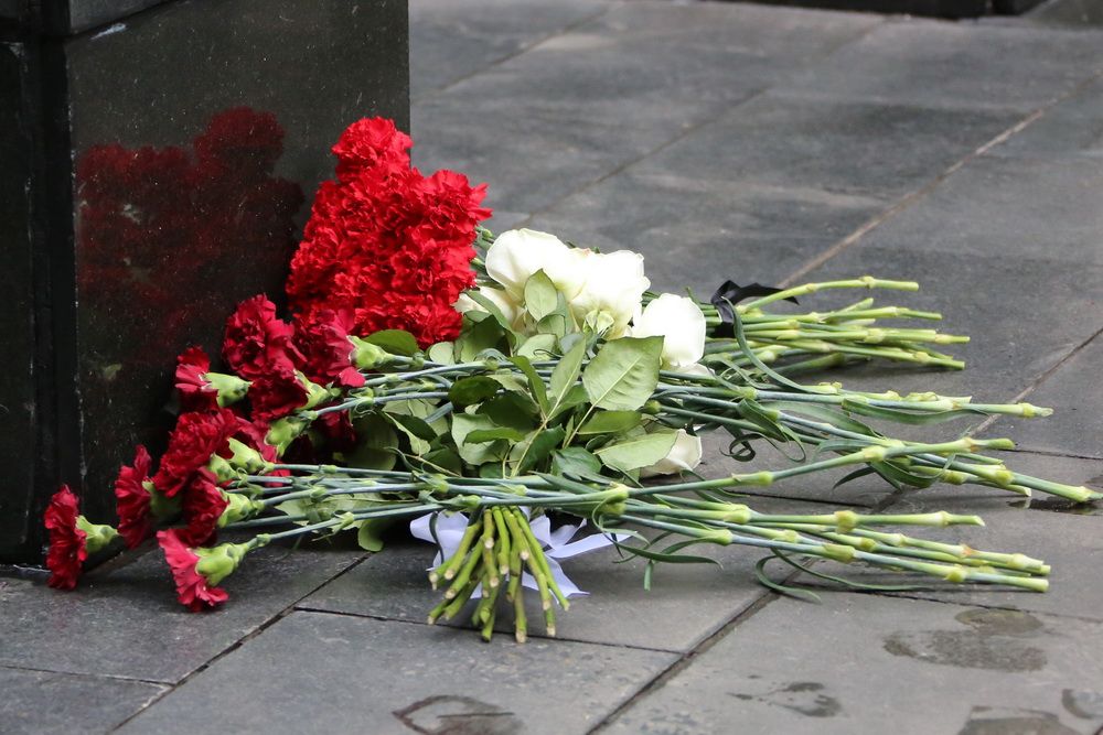 Церемония возложения цветов к памятнику детям, погибшим в годы Великой Отечественной войны